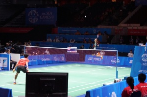 Lee Chong Wei about to smash.